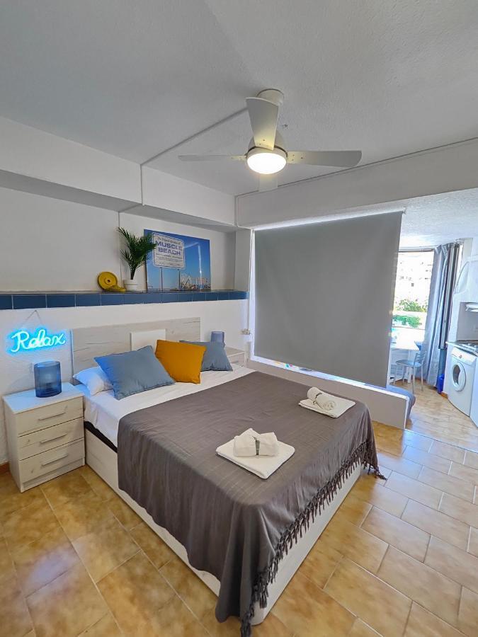 Renovado, luminoso y confortable loft con piscina La Pineda Exterior foto