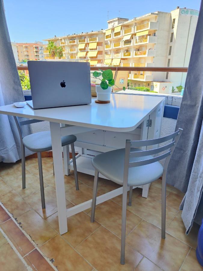 Renovado, luminoso y confortable loft con piscina La Pineda Exterior foto