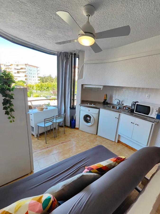 Renovado, luminoso y confortable loft con piscina La Pineda Exterior foto